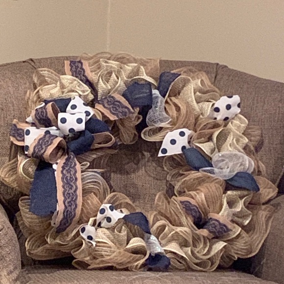 Beautiful Wreaths - Picture 4 of 10